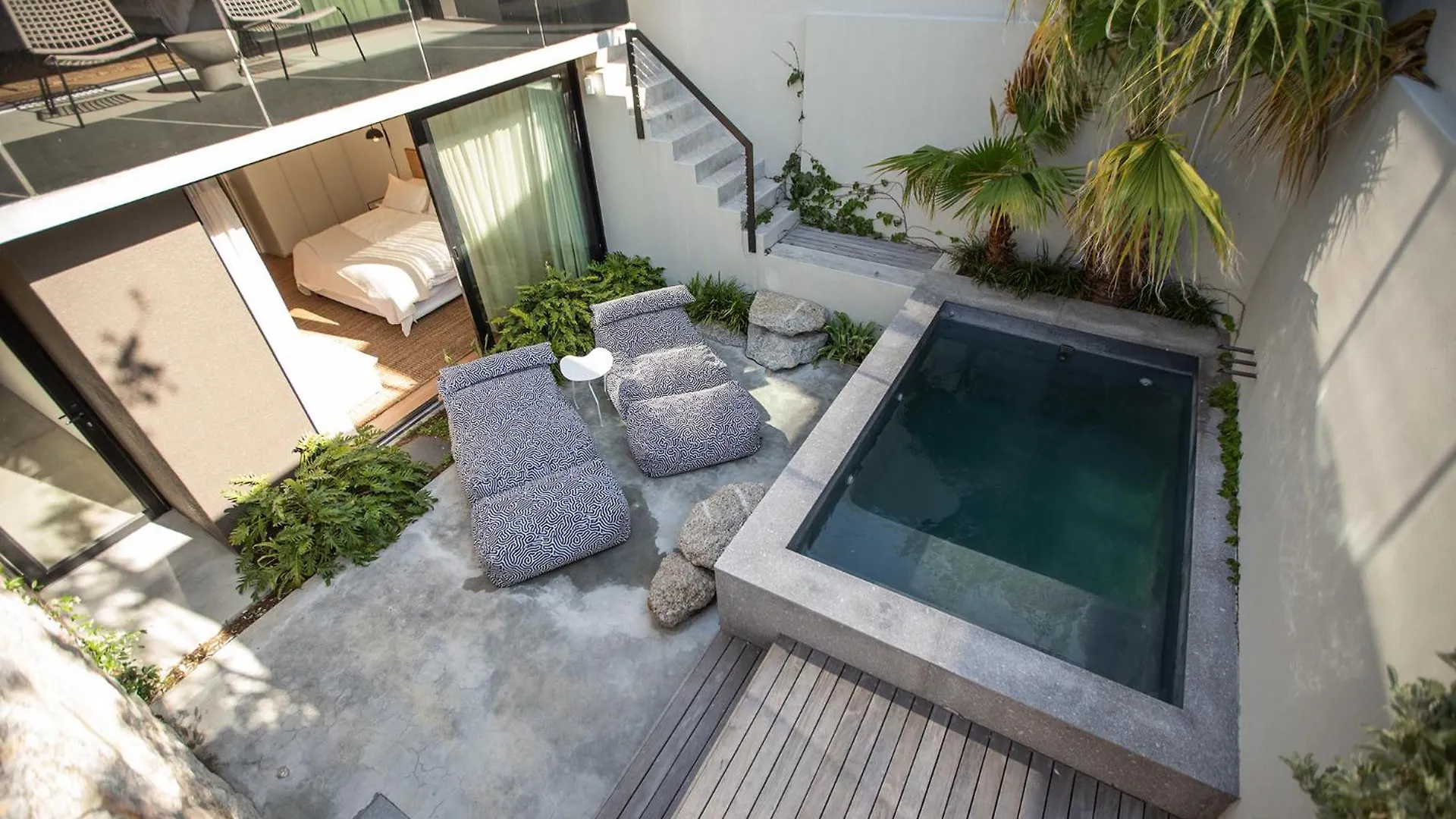Villa Vita Bakoven - 50M Walk To Beach, Splash Pool, Views Cape Town