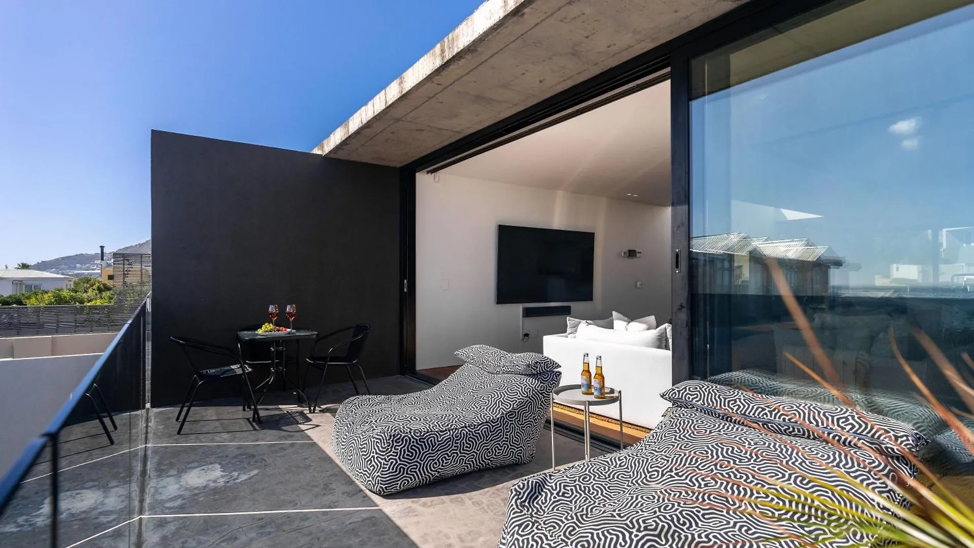 Holiday home Villa Vita Bakoven - 50M Walk To Beach, Splash Pool, Views Cape Town South Africa