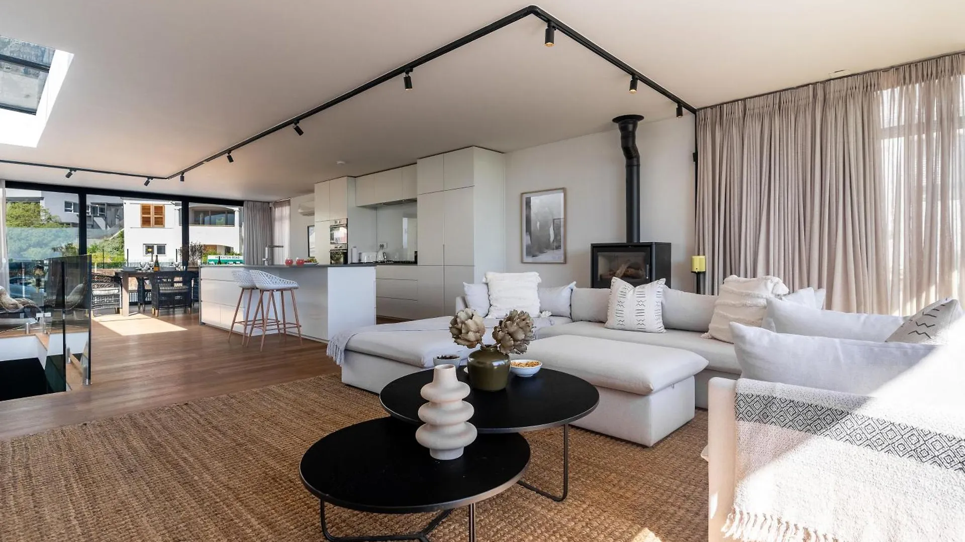 Holiday home Villa Vita Bakoven - 50M Walk To Beach, Splash Pool, Views Cape Town South Africa