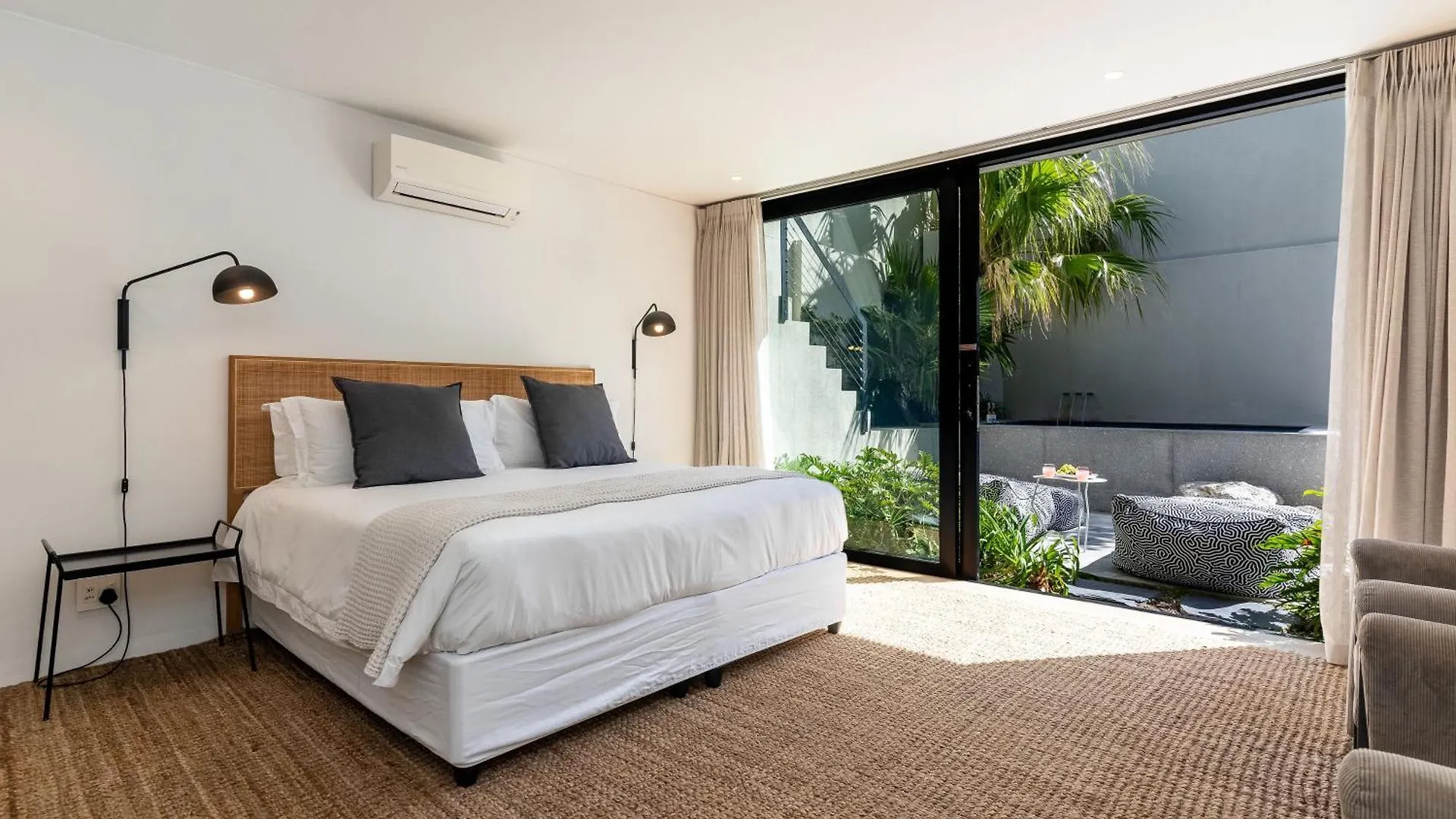 Holiday home Villa Vita Bakoven - 50M Walk To Beach, Splash Pool, Views Cape Town South Africa