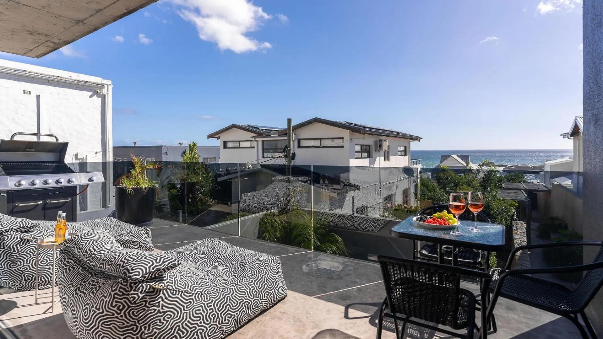 Villa Vita Bakoven - 50M Walk To Beach, Splash Pool, Views Cape Town 0*,